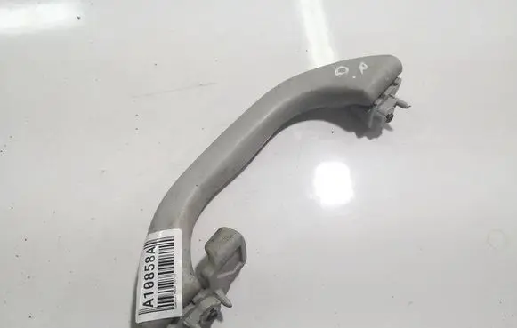Volkswagen PASSAT B5 Front interior roof grab handle 