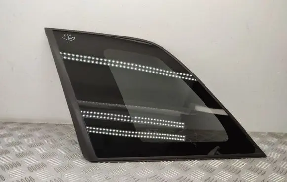Suzuki Grand Vitara II Rear side window 43R007953