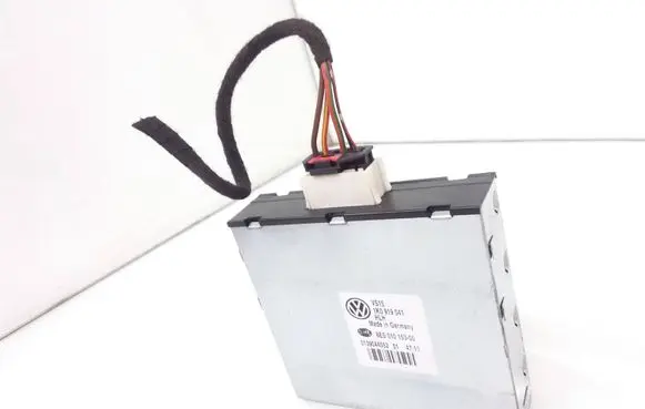 Volkswagen Golf VI Power management control unit 1K0919041 0139044552 8ES01015300