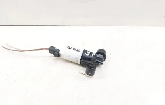 Renault Scenic II - Grand scenic II Windscreen/windshield washer pump 8200067015 9641553980 9641553880