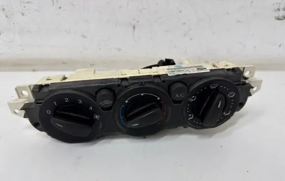 Ford C-MAX I Climate control unit 3M5T19980AC