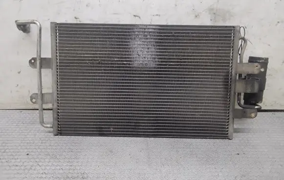 Volkswagen New Beetle A/C cooling radiator (condenser)