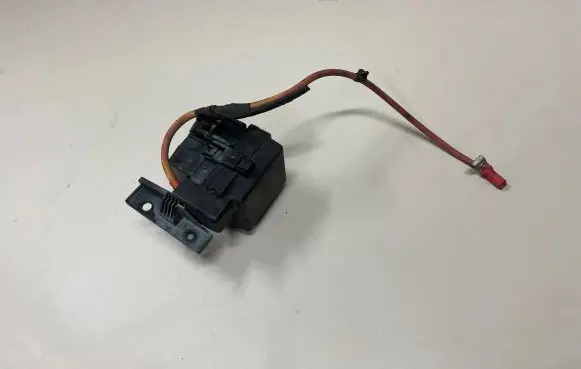 Renault Megane III Fuse box set 243880001R