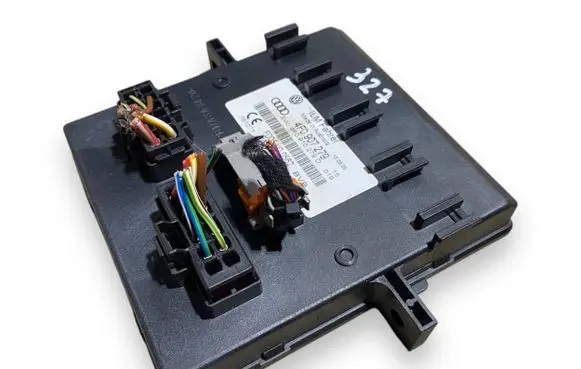 Audi A6 S6 C6 4F Comfort/convenience module 4F0907279 4F0910279D F005V00562
