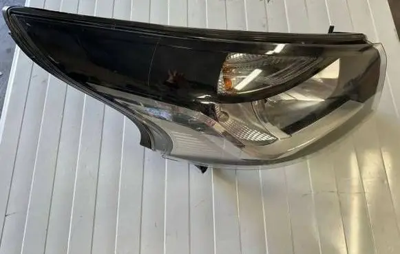 Renault Trafic III (X82) Headlight/headlamp