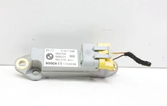 BMW 3 E46 Airbag deployment crash/impact sensor 6911038