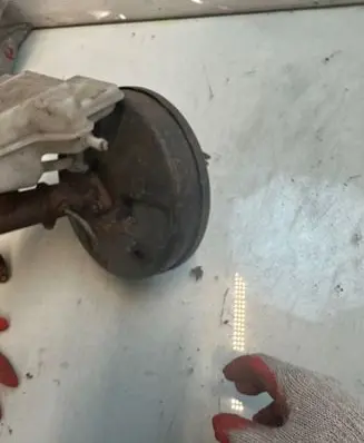 Volkswagen Transporter - Caravelle T3 Brake booster 251612101