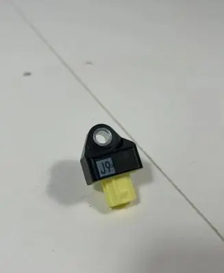 Toyota RAV 4 (XA50) Airbag deployment crash/impact sensor 8983147050