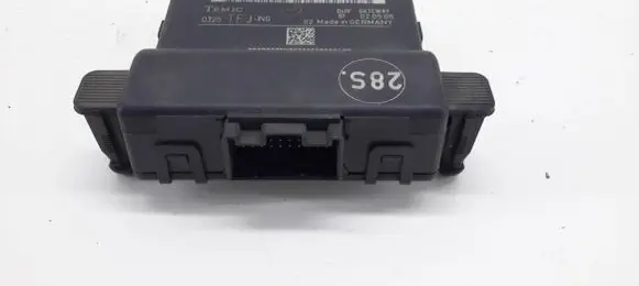Volkswagen Caddy Gateway control module 1K0907530F 1K0907951