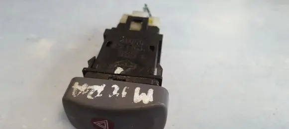 Nissan Micra Hazard light switch