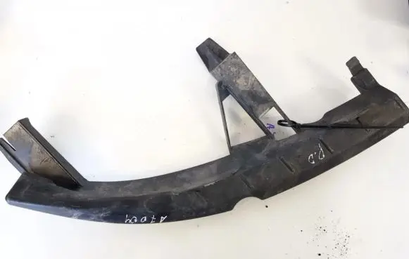 Renault Scenic II - Grand scenic II Front bumper mounting bracket 8200183758