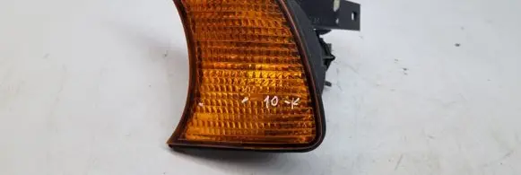 BMW 5 E39 Front indicator light 1384033