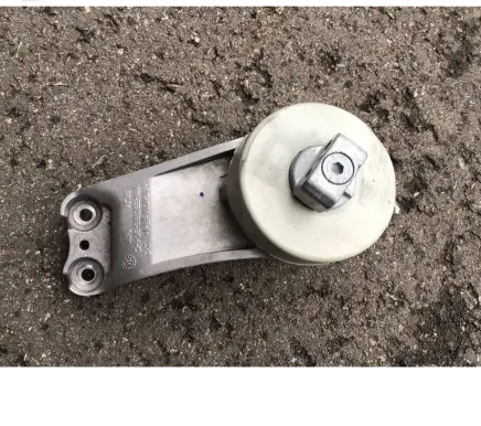 Mercedes-Benz GLC C254 Engine mount bracket A2542403200