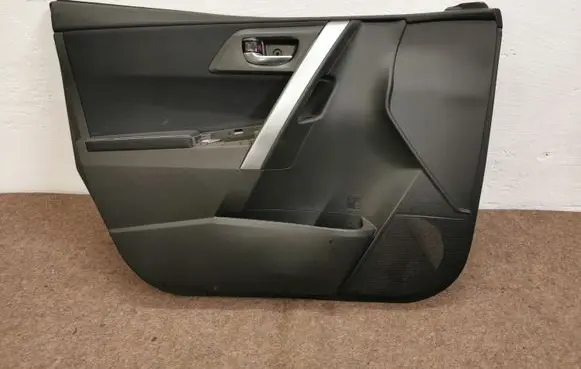 Toyota Auris E180 Other front door trim element