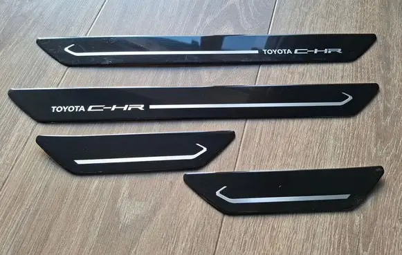 Toyota C-HR II Side skirt rear trim PW38210003 PW38210004