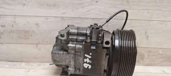 Mazda 5 Air conditioning (A/C) compressor (pump)