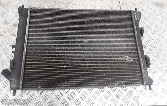 Hyundai i30 Coolant radiator R214ATBAB