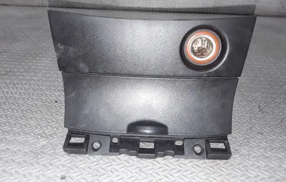 Mazda 3 I Ashtray (front) 