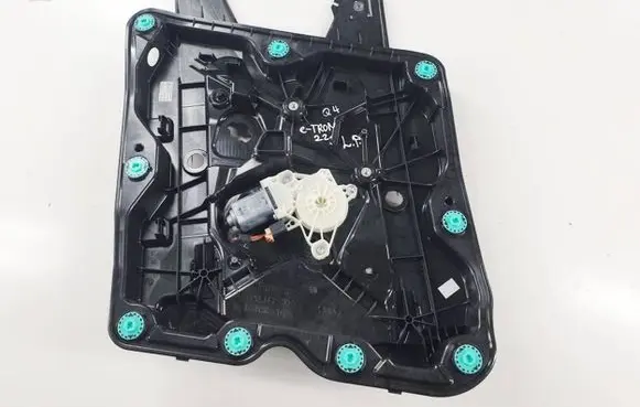 Audi Q4 Sportback e-tron Front door electric window regulator 11A837401E E31136106 221103194812