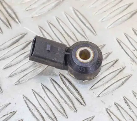 Audi A3 S3 8P Detonation knock sensor 030905377C
