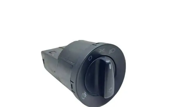 Volkswagen Golf IV Light switch 3B0941531B