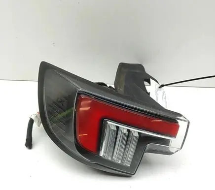 Opel Mokka B Rear/tail lights 9833721880