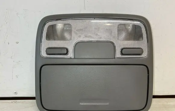 Honda CR-V Front seat light 820176