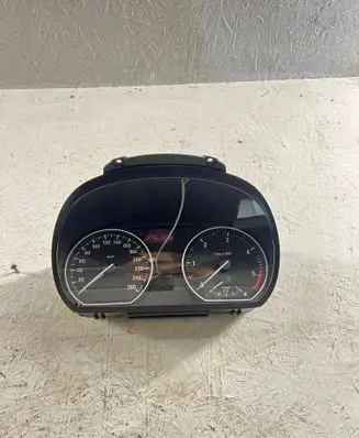 BMW 1 E81 E87 Speedometer (instrument cluster) 9166823