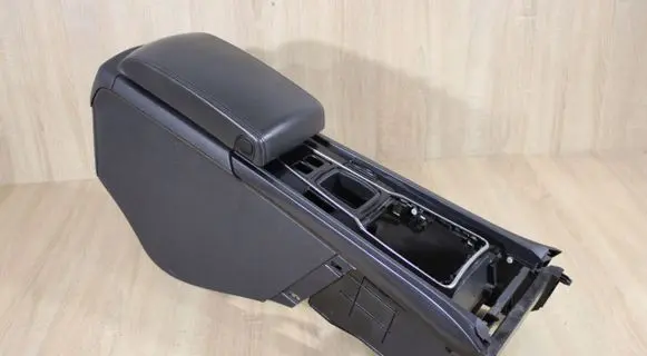 Peugeot 508 Center console 