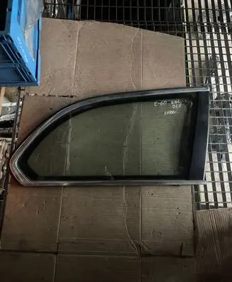 BMW 5 E60 E61 Rear side window