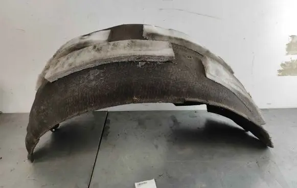 Maserati Quattroporte Rear arch fender liner splash guards 67883800