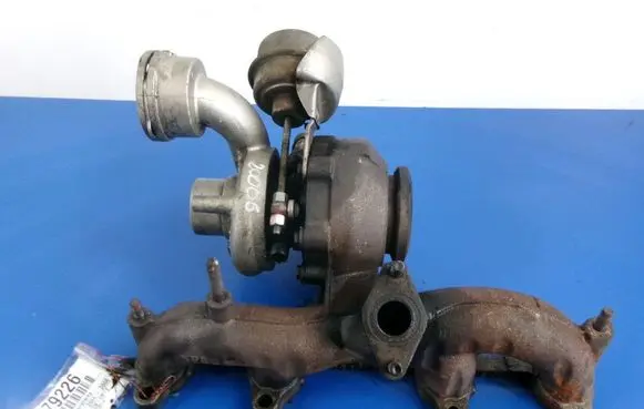 Skoda Octavia Mk2 (1Z) Turbo system vacuum part 038253016