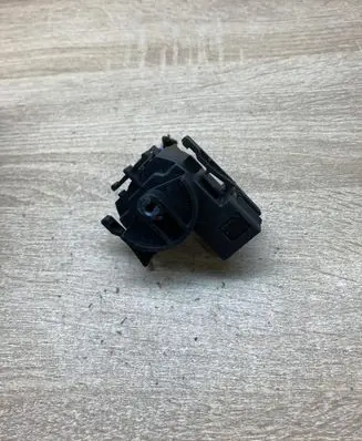 Opel Meriva A Ignition lock contact 90589314