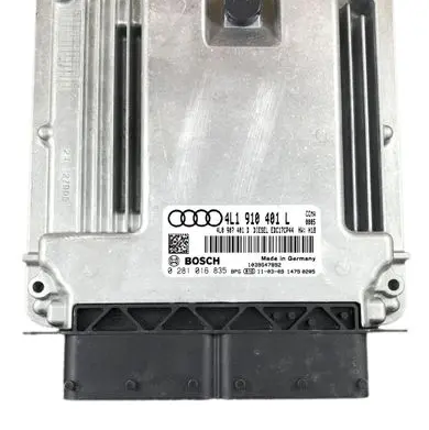 Audi Q7 4L Engine control unit/module 4L1910401L