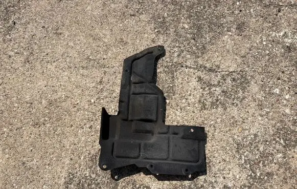 Chevrolet Camaro Front wheel arch liner splash guards