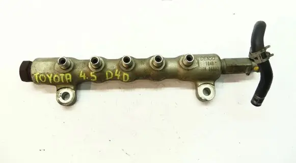 Toyota Land Cruiser (J200) Fuel main line pipe