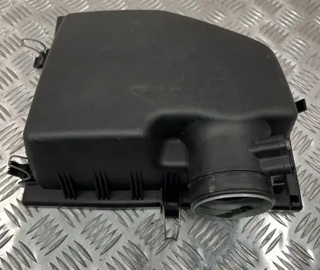 BMW 5 E60 E61 Mass air flow meter 7520519