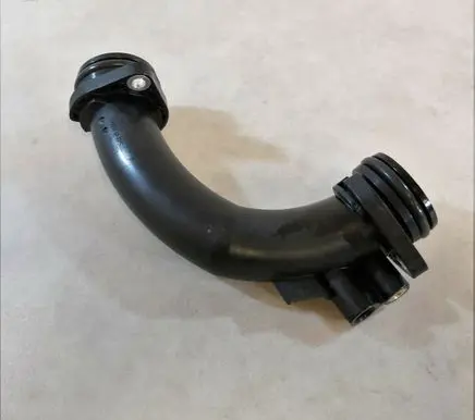 BMW 5 G30 G31 Engine coolant pipe/hose 11658587519