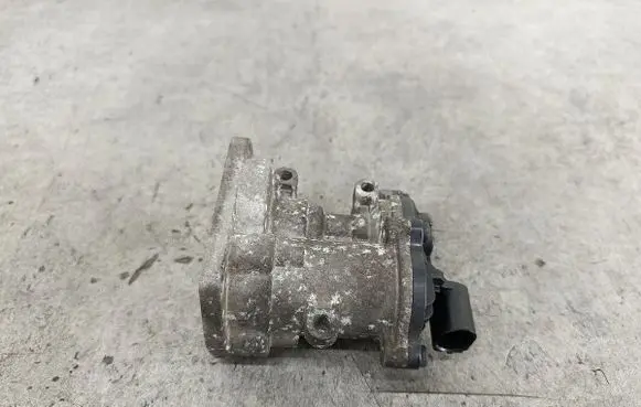 Ford Focus EGR valve 21200005BA