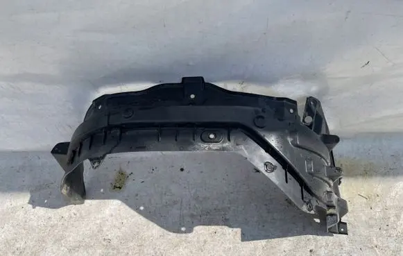 Suzuki Jimny Front wheel arch liner splash guards 7232278R0