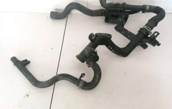 Peugeot 3008 I Engine coolant pipe/hose 9670253780 042651