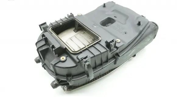 Mercedes-Benz E A207 Air filter box A6510903501