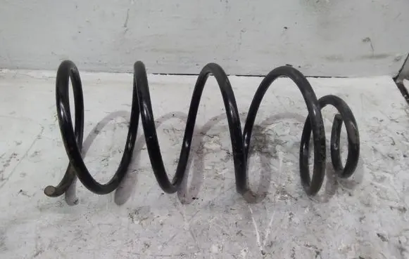 Peugeot 5008 Front coil spring