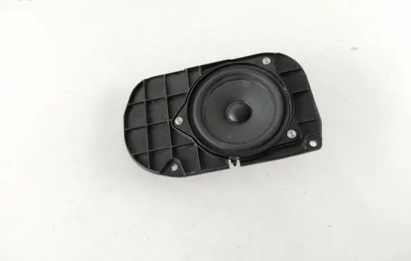 BMW 5 F10 F11 Parcel shelf speaker 9239183 16014910