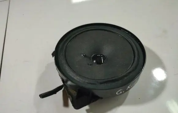 Mitsubishi Endeavor Front door speaker