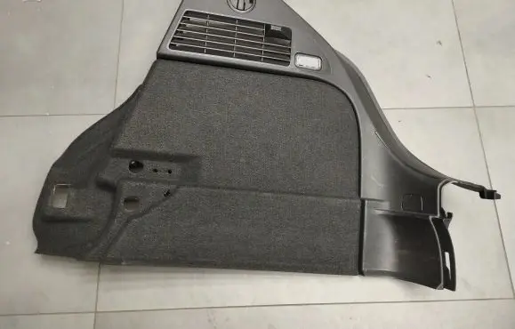 Trunk/boot side trim panel