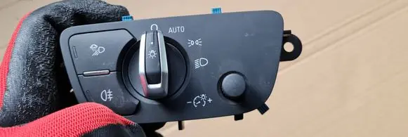 Audi RS5 Light switch 4M0941531AG 02289073 1033832700
