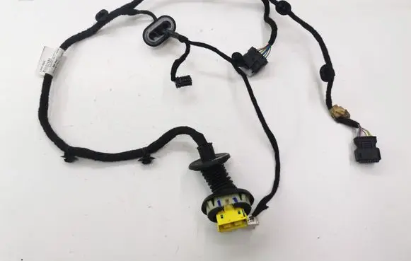 Peugeot 308 Rear door wiring loom 9807917680
