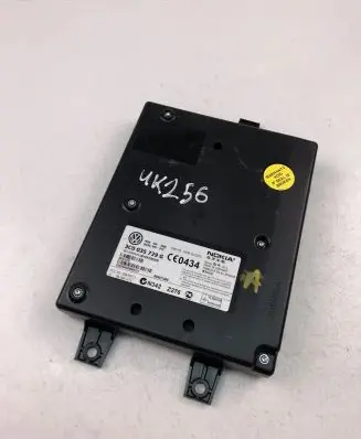 Volkswagen PASSAT B6 Other control units/modules 3C0035729G