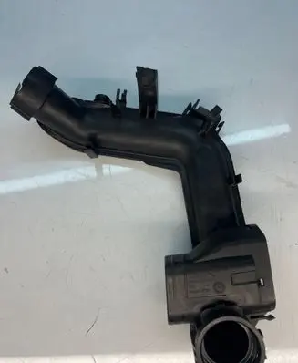 Seat Arona Intercooler hose/pipe 04C145673